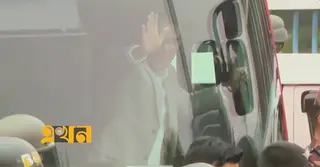 বিমানবন্দর থেকে ৩০০ ফিটের পথে তারেক রহমান